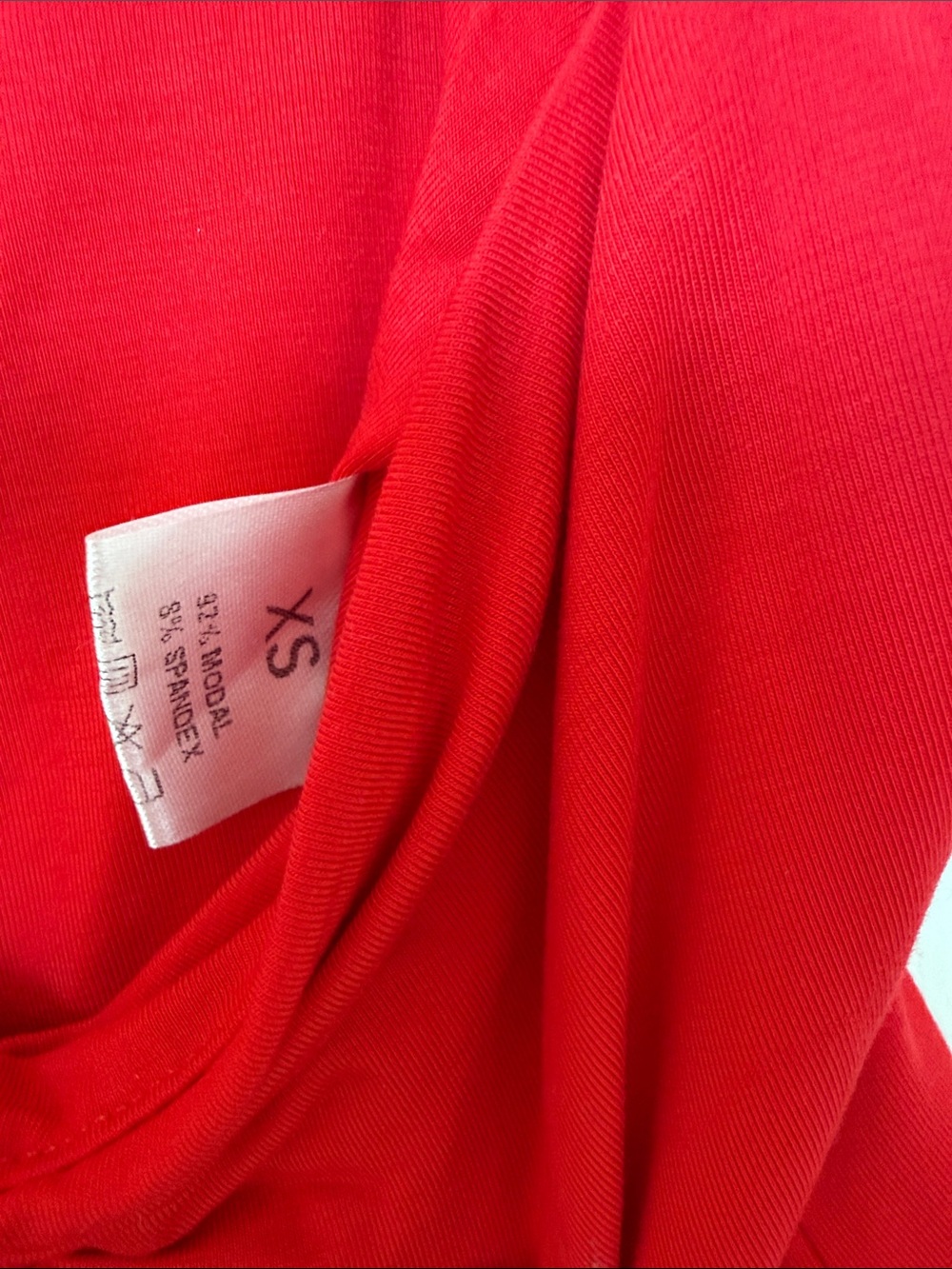 Red Spaghetti Strap Cami Top - Picture 3 of 3